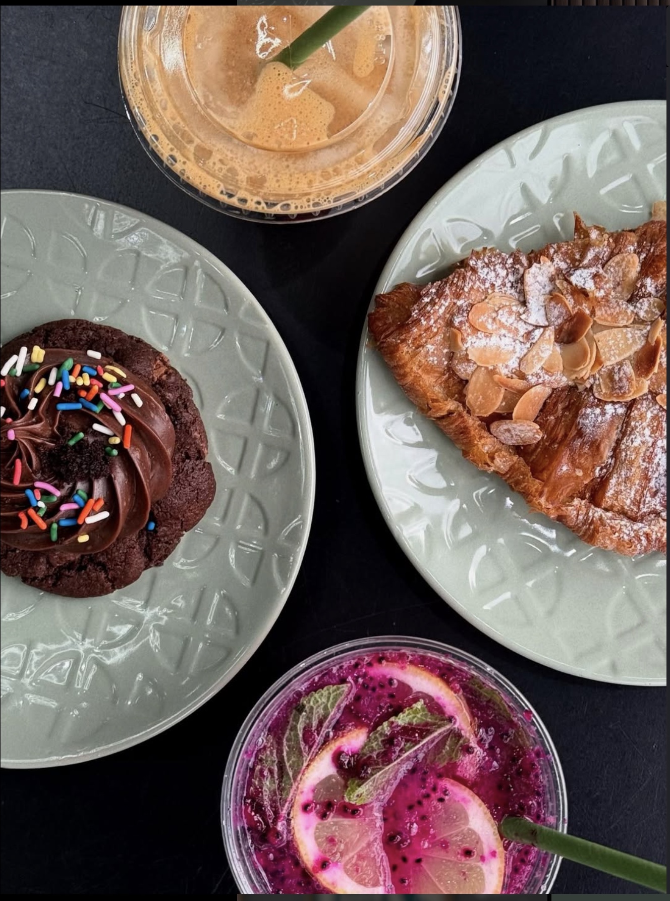 Coffee and desserts 1